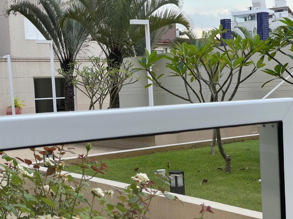 Lazer De Resort A Poucos Passos Da Praia 瓜鲁雅 外观 照片
